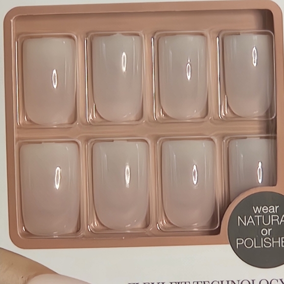 Kiss Salon Acrylic Natural Press On Nails - Picture 2 of 5